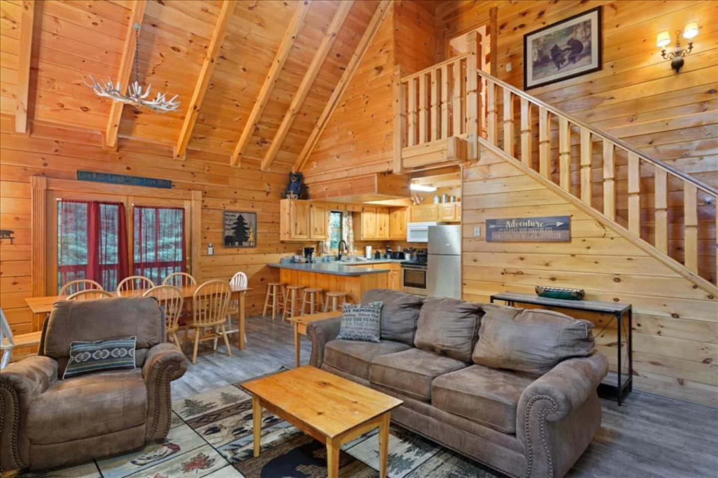 5Br Smoky Cabin Hot Tub, Games, 1 Mi To Parkway Pigeon Forge Εξωτερικό φωτογραφία