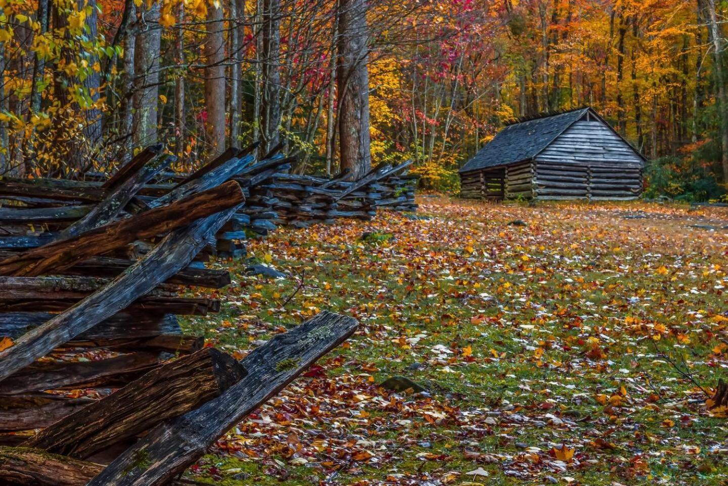 5Br Smoky Cabin Hot Tub, Games, 1 Mi To Parkway Pigeon Forge Εξωτερικό φωτογραφία