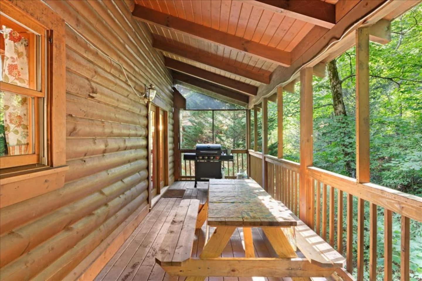 5Br Smoky Cabin Hot Tub, Games, 1 Mi To Parkway Pigeon Forge Εξωτερικό φωτογραφία