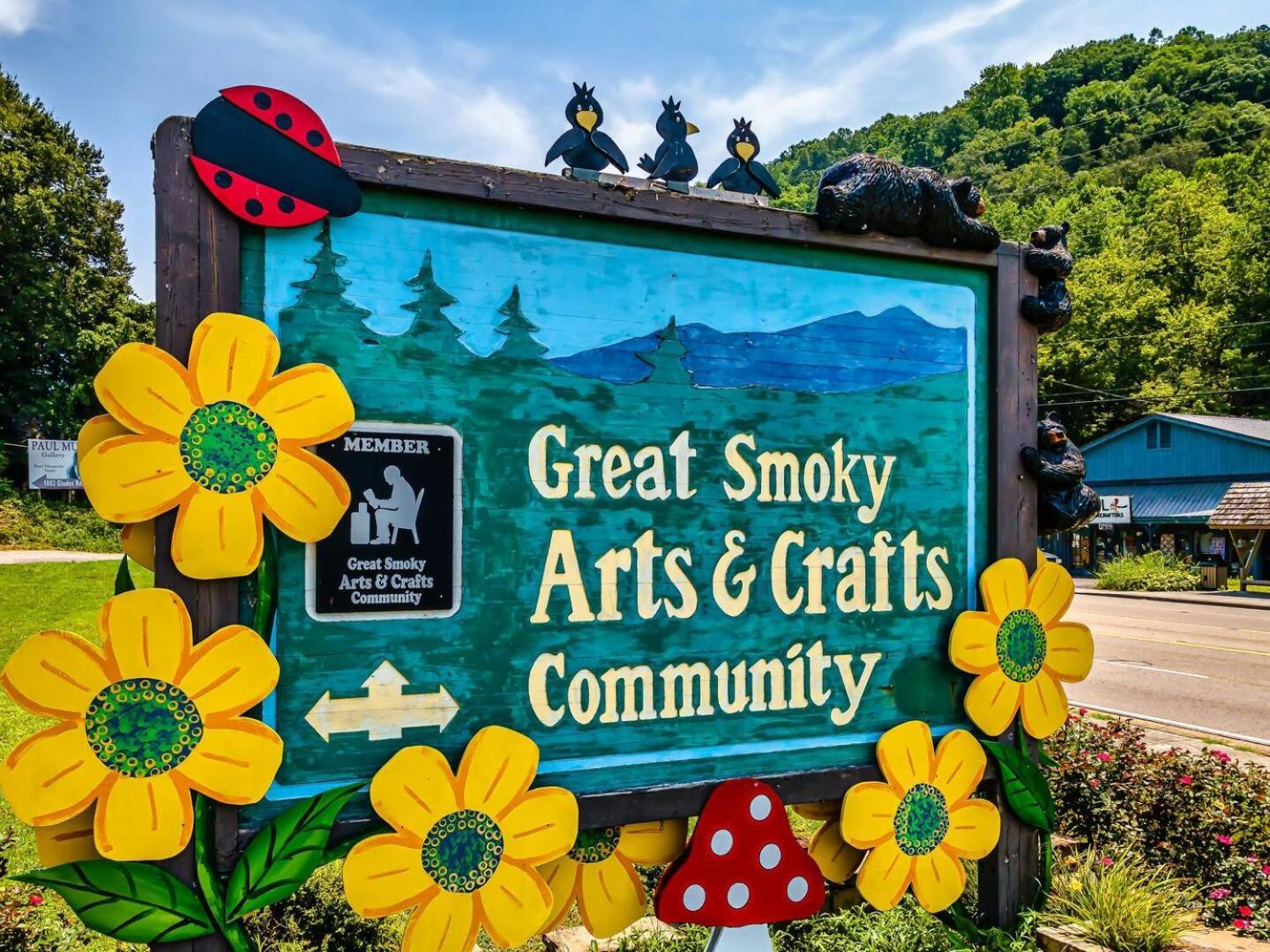 5Br Smoky Cabin Hot Tub, Games, 1 Mi To Parkway Pigeon Forge Εξωτερικό φωτογραφία