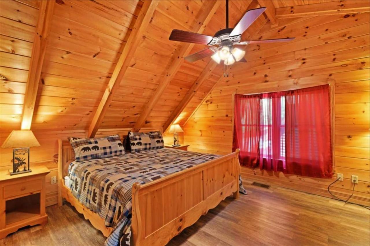 5Br Smoky Cabin Hot Tub, Games, 1 Mi To Parkway Pigeon Forge Εξωτερικό φωτογραφία
